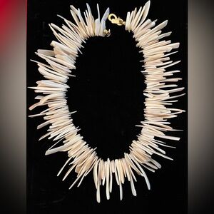 Rare vintage Kenneth Lane spiky shell necklace,